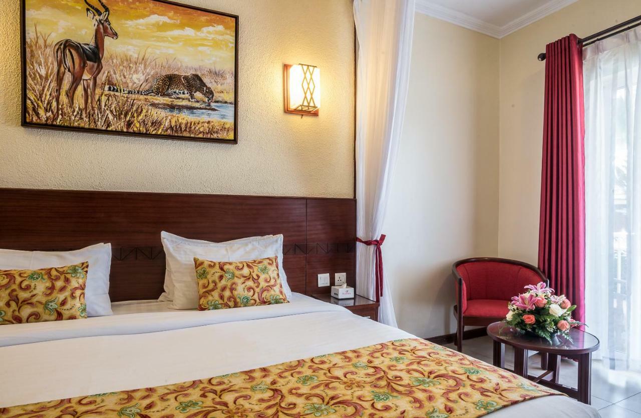 Prideinn Hotel Raphta Nairobi Bagian luar foto